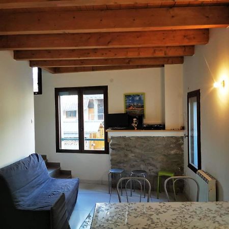 Appartement 4-6 Personnes A Proximite Des Stations Et Grands Cols Saint Avre la Chambre Bagian luar foto