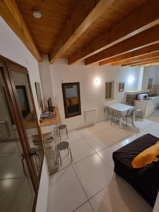 Appartement 4-6 Personnes A Proximite Des Stations Et Grands Cols Saint Avre la Chambre Bagian luar foto